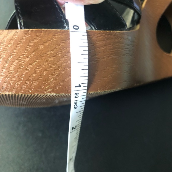 Steve Madden Vintage YO-YO Sandals - Picture 5 of 8